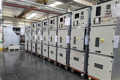 Vacuum Circuit Breakers: A Key Component in Modern Switchgear Vacuum Circuit Breakers: A Key Component in Modern Switchgear